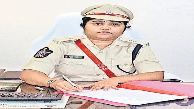 అడిషనల్‌ ఎస్‌పీగా వై.శృతి బాధ్యతల స్వీకరణ 