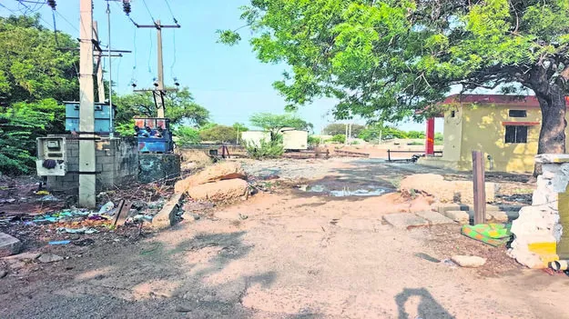LINK: లింక్‌రోడ్డు కోసం నిరీక్షణ