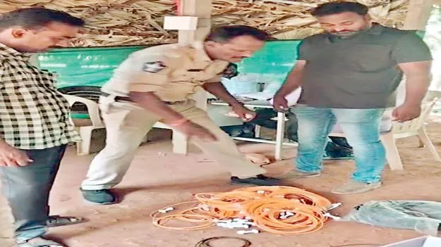 అక్రమ బ్లాస్టింగ్‌పై మంత్రి ఆరా