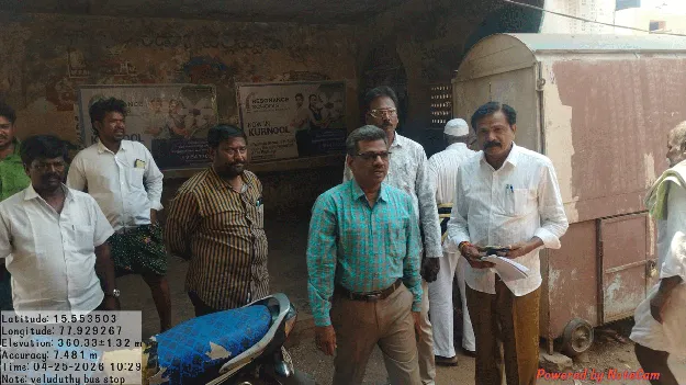 బస్‌ షెల్టర్‌ను వినియోగంలోకి తీసుకురండి 