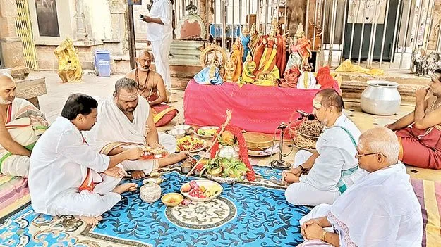  ఘనంగా తొలి ఏకాదశి పూజలు