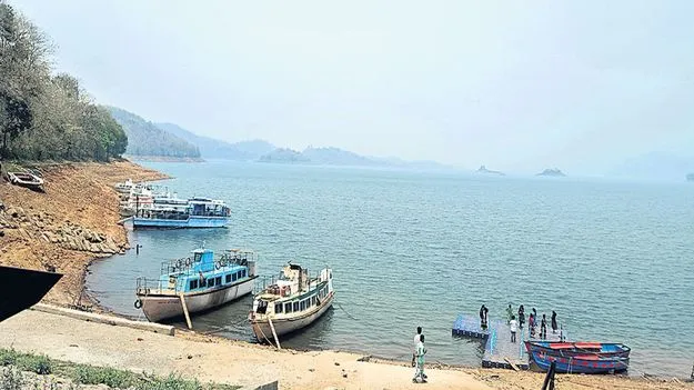 అడుగంటుతున్న జలాశయాలు