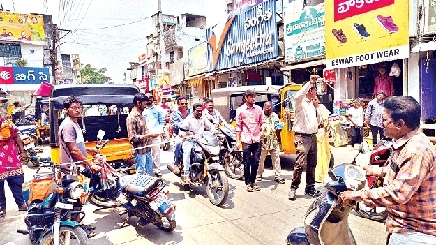     సాలూరులో రోడ్డు విస్తరణకు ముందడుగు 