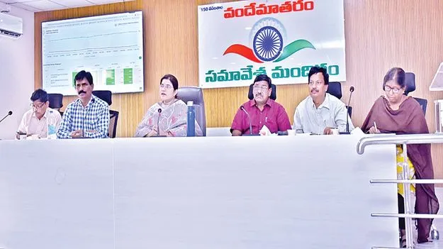 పారదర్శక సేవలు అందించండి 
