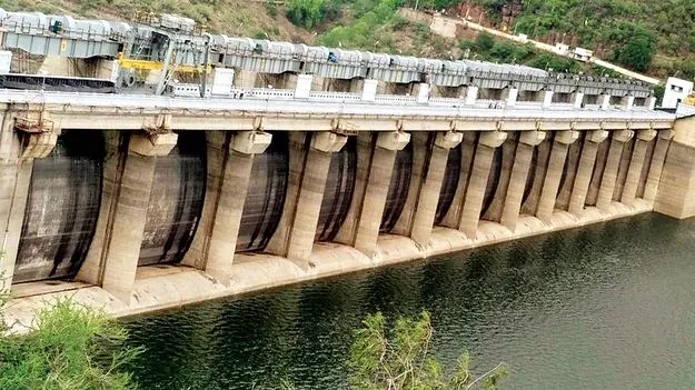 ఆశలన్నీ ఆగస్టుపైనే.. 