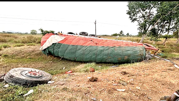 పల్టీలు కొడుతూ..