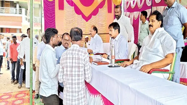 రైతాంగ సమస్యలను పరిష్కరిస్తాం 