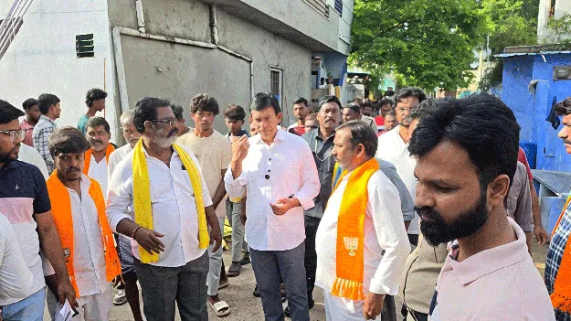 ప్రజల గడప వద్దకే పాలన