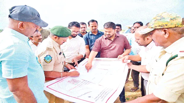 మౌలిక సదుపాయాలతో పునరావాస కేంద్రం ఉండాలి