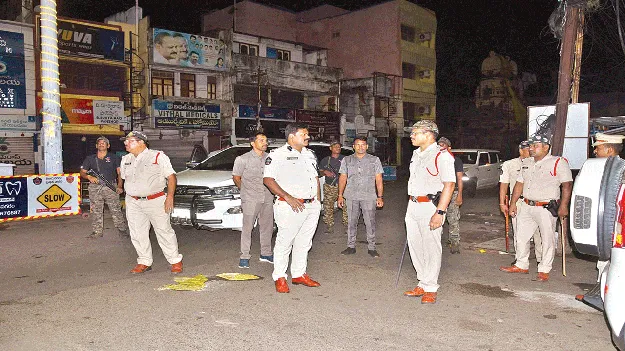 ప్రజలతో మర్యాదపూర్వకంగా వ్యవహరించాలి