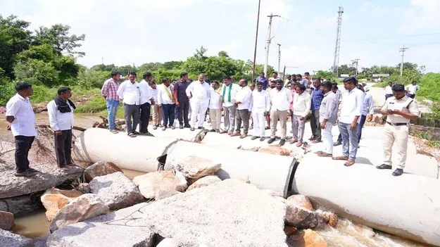 మహిళలను ఆర్థికంగా బలోపేతం చేయడమే సీఎం లక్ష్యం