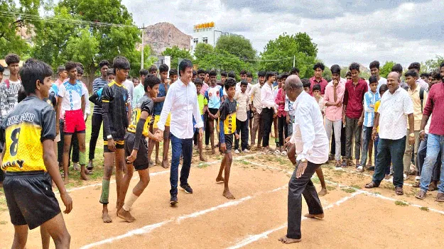  శారీరక దృఢత్వానికి క్రీడలు అవసరం