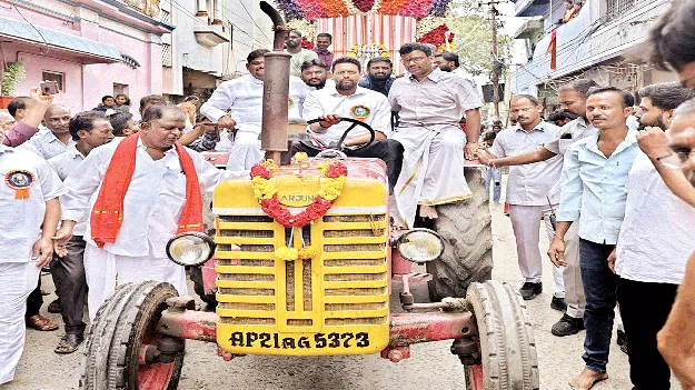వర్షాలు సమృద్ధిగా కురవాలి 