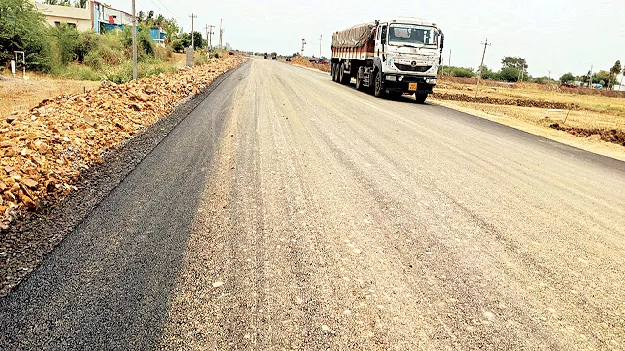 ట్రాఫిక్‌ కష్టాలకు చెక్‌