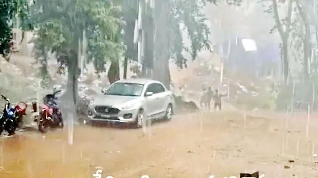 కొనసాగుతున్న వర్షాలు 