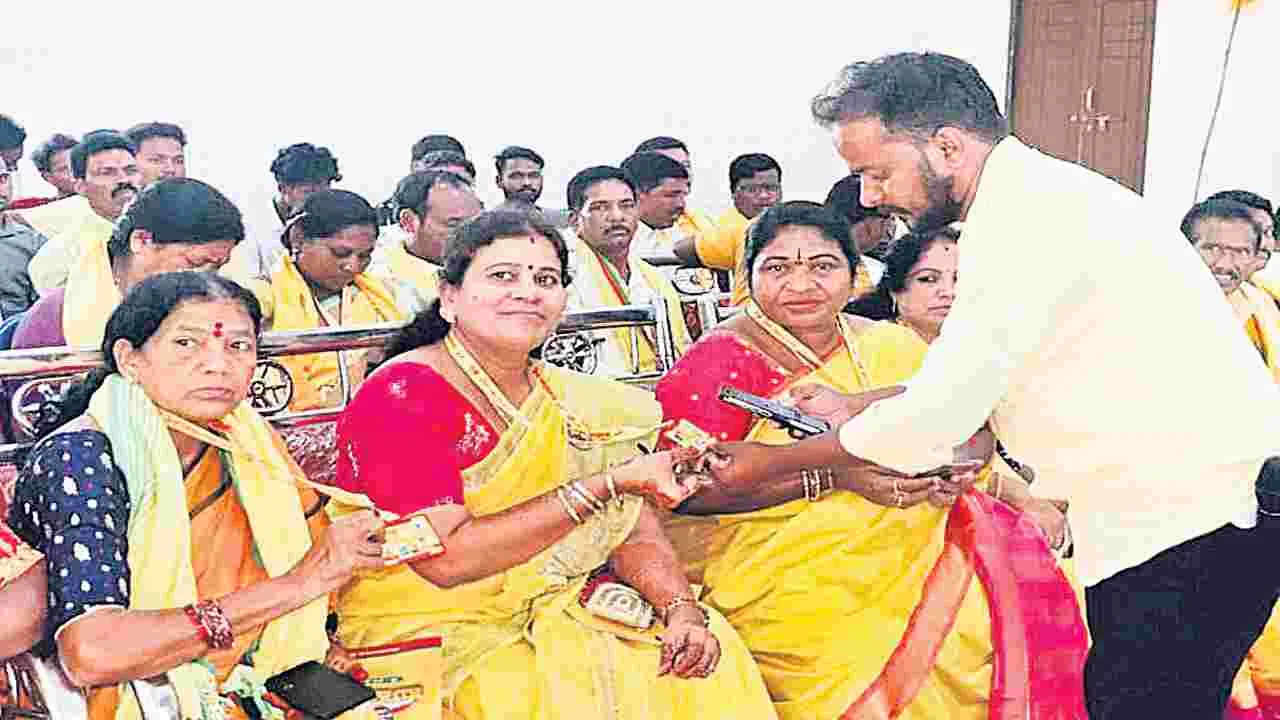 టీడీపీ మహానాడులో డిజిటల్‌ హాజరు