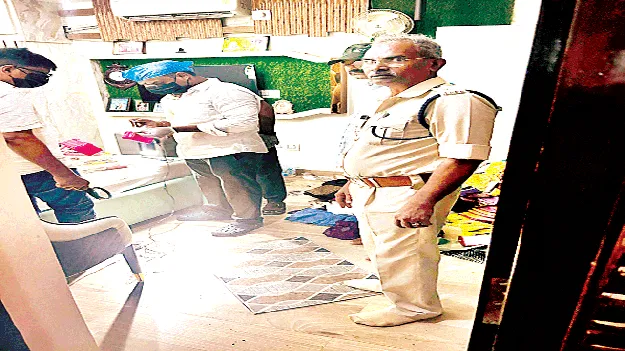 టెక్కలిలో చోరీ 