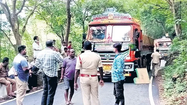 లంబసింగి ఘాట్‌లో ట్రాఫిక్‌ జామ్‌