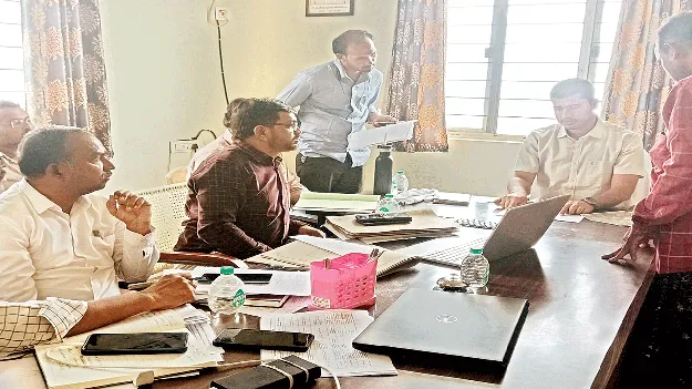 పట్టాదార్‌ పాస్‌ పుస్తకాల్లో తప్పులు రానివ్వం