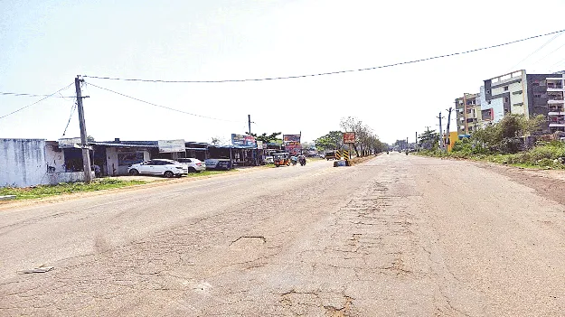 No traffic problems ట్రాఫిక్‌ చిక్కులు ఉండవిక