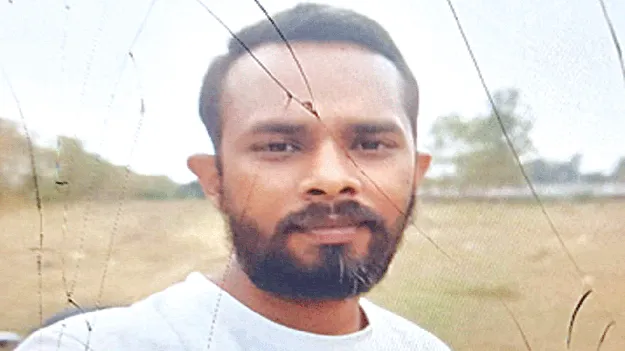 బొబ్బిలిలో యువకుడి ఆత్మహత్య