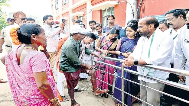 గిరిజనులకు నాణ్యమైన వైద్యం 