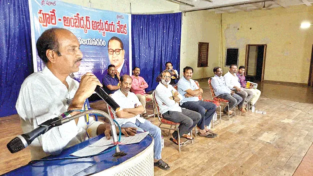 జాబ్‌ క్యాలెండర్‌ ప్రకటించిన ఘనత కూటమిదే