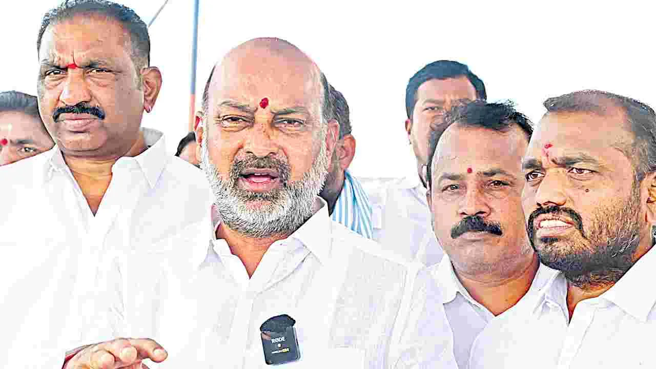 రేవంత్‌, కేసీఆర్‌ రాహు, కేతువులు