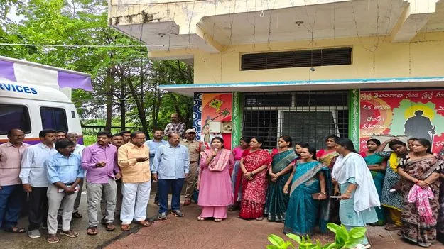 చట్టాల గురించి ప్రతి ఒక్కరు అవగాహన కలిగి ఉండాలి