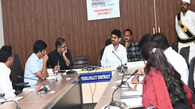  Peddapalli:  సాదాబైనామా దరఖాస్తులను జూలై10 నాటికి పరిష్కరించాలి