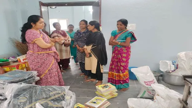 Peddapalli: బాలసదన్‌ను సందర్శించిన పెద్దపల్లి జడ్జి భవాని