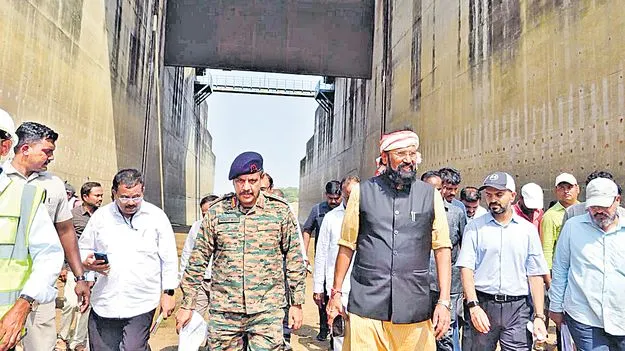 ఏడాదిలో ‘మేడిగడ్డ’ అందుబాటులోకి..