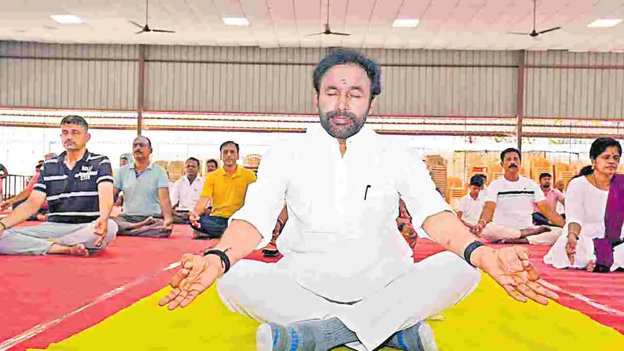 మూడేళ్లలో ఇంధన స్వయం సమృద్ధి!