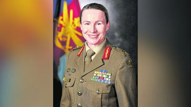 మేడమ్‌ చీఫ్‌