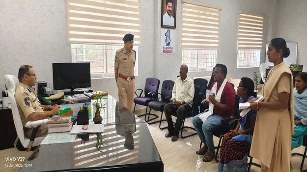 రాజీమార్గం ద్వారా వివాదాలు పరిష్కరించుకోవాలి