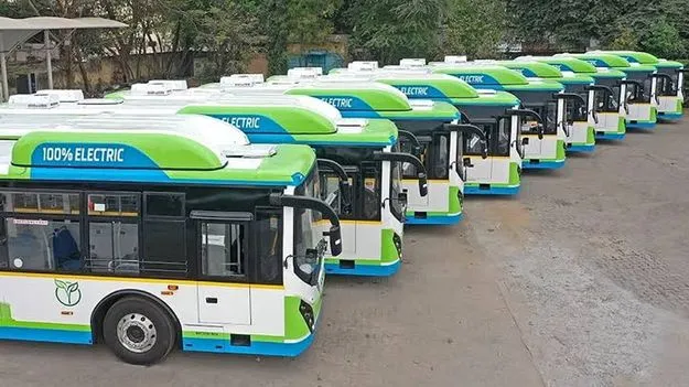 రహదారులపై  4,000 ఎలక్ట్రిక్‌ బస్సులు