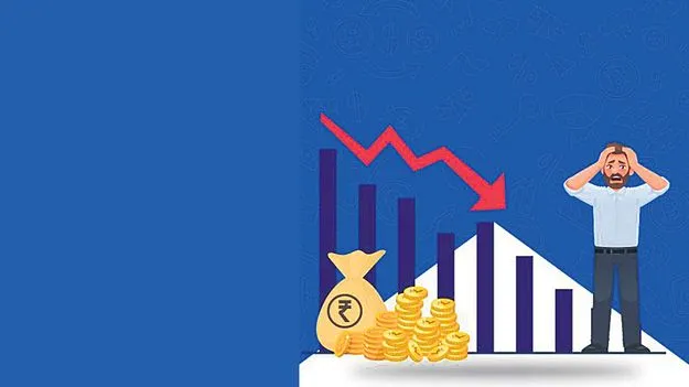 టాప్‌ 100 నుంచి అవుట్‌