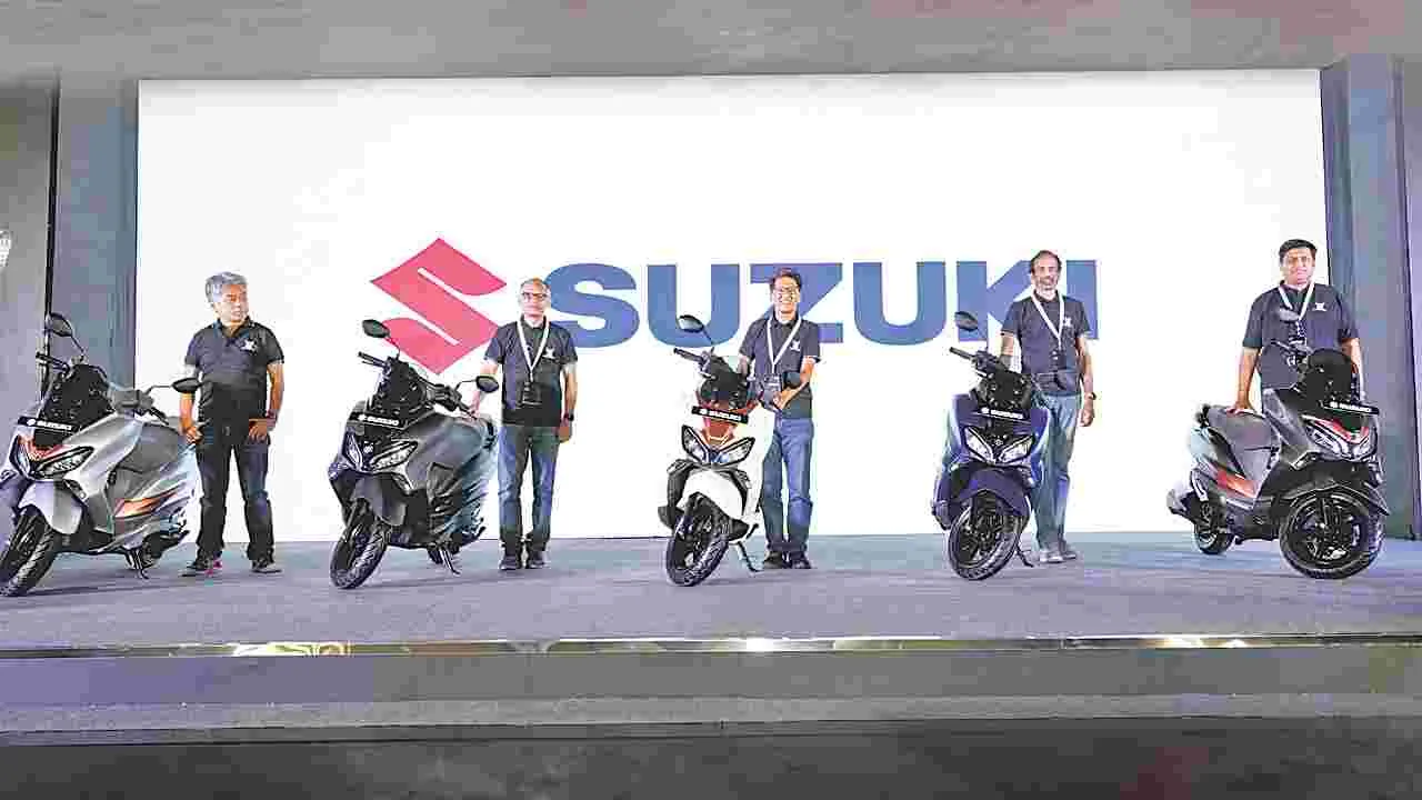 సుజుకీ నుంచి కొత్త బర్గ్‌మన్‌ స్ట్రీట్‌