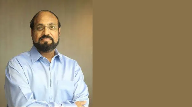 ఫార్మా రంగ పారితోషికాల్లో మురళి దివి టాప్‌