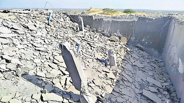 నీరే ఆయుధం