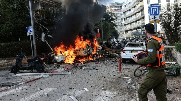 అమెరికా పశ్చాత్తాపపడేదాకా యుద్ధం