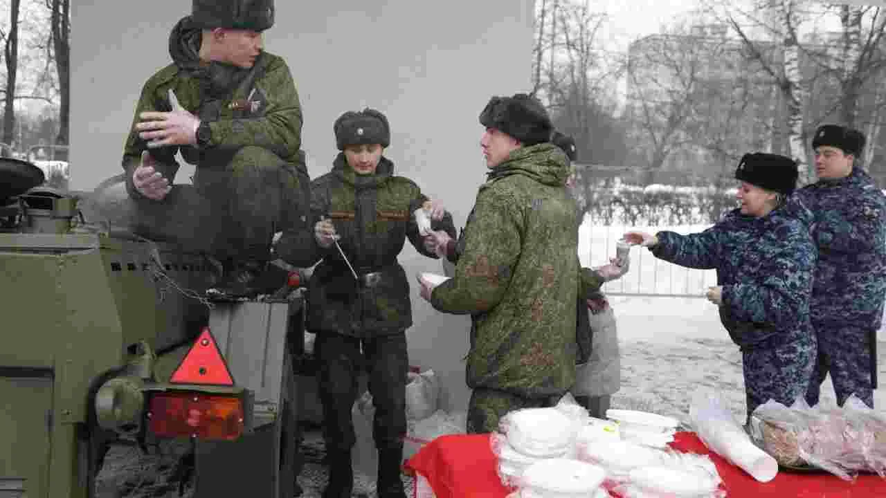 రష్యా సైనికుల నరమాంస భక్షణ!