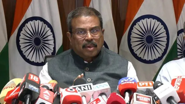 కేంద్రం, ఐఐటీ రూర్కీ వైఫల్యం వల్లే జేఈఈ అడ్వాన్స్‌డ్‌ డేటా లీక్‌: సీజేపీ