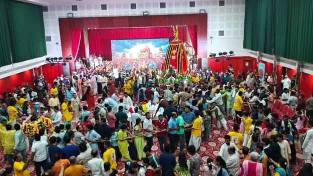 ఎమిరేట్స్‌లో వైభవంగా జగ్నాథుడి రథ యాత్ర