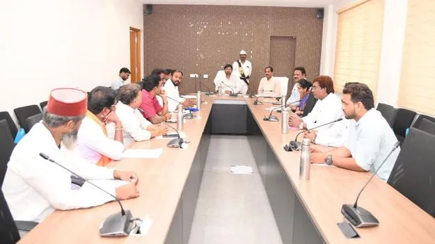 ‘సర్‌’కు రాజకీయ పార్టీలు సహకరించాలి
