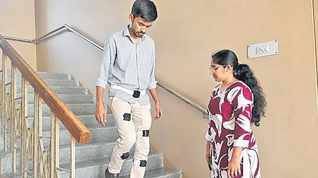 మోకాళ్లపై ఒత్తిడిని కనిపెట్టే పరికరం