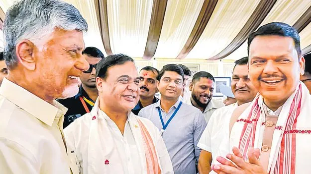 అస్సాం సీఎం ప్రమాణస్వీకారానికి చంద్రబాబు, లోకేశ్‌ హాజరు