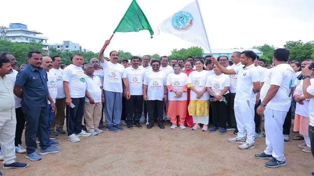 యువత మత్తుపదార్థాలకు దూరంగా ఉండాలి