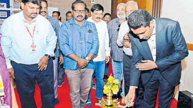 ‘ఆంధ్రజ్యోతి-ఐఆర్‌ఎంఎస్‌’ ఎడ్యుకేషన్‌ ఎక్స్‌పోకు విశేష స్పందన