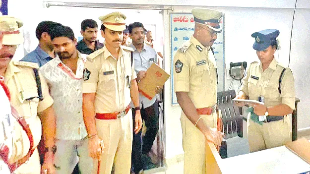 సాంకేతిక వినియోగంతో నేర నియంత్రణ 